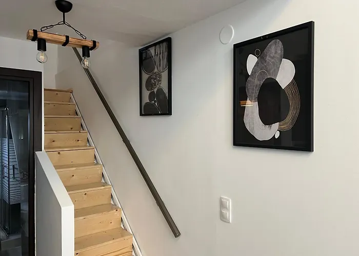 Elegant Loft 2