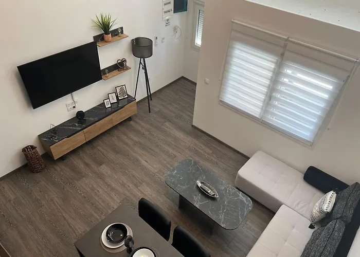 Elegant Loft 2