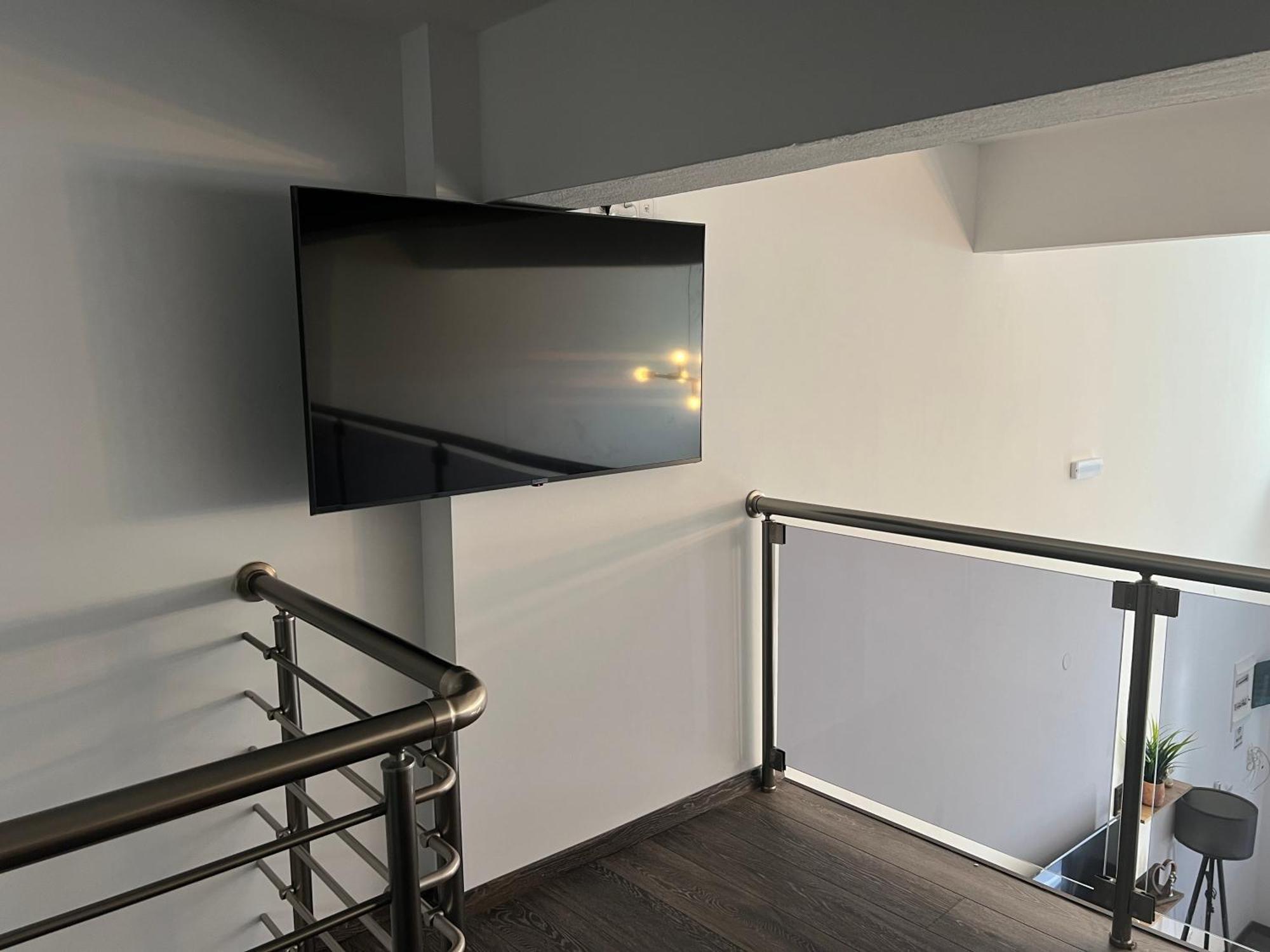Elegant Loft 2